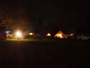 夜のキャンプ場①