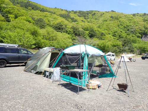 コンロテーブルの上面も同様に水平にする