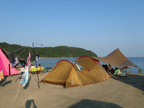 大房岬を見渡せる海が目の前の多田良北浜海岸キャンプ場(2019/08/03)