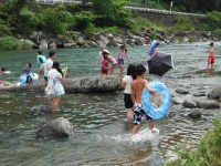 田代運動公園の川画像2