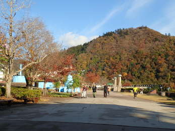 県立相模湖公園と発電機モニュメントの画像08