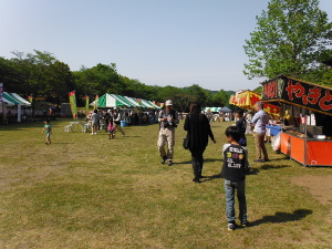 つつじ祭り時の「多目的広場」の画像06