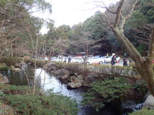 幕山公園入口前の第１駐車場の画像04