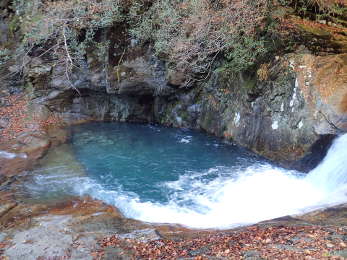 岩肌が人の顔に見える⑬人面洞の画像15