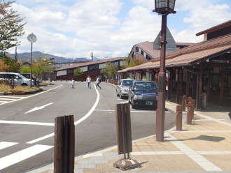 飛騨古川駅前ロータリーの画像10