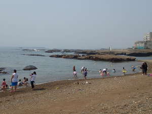 ②エリア南端の海水浴場