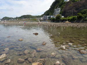 来た時の和賀江島がすでに海の下