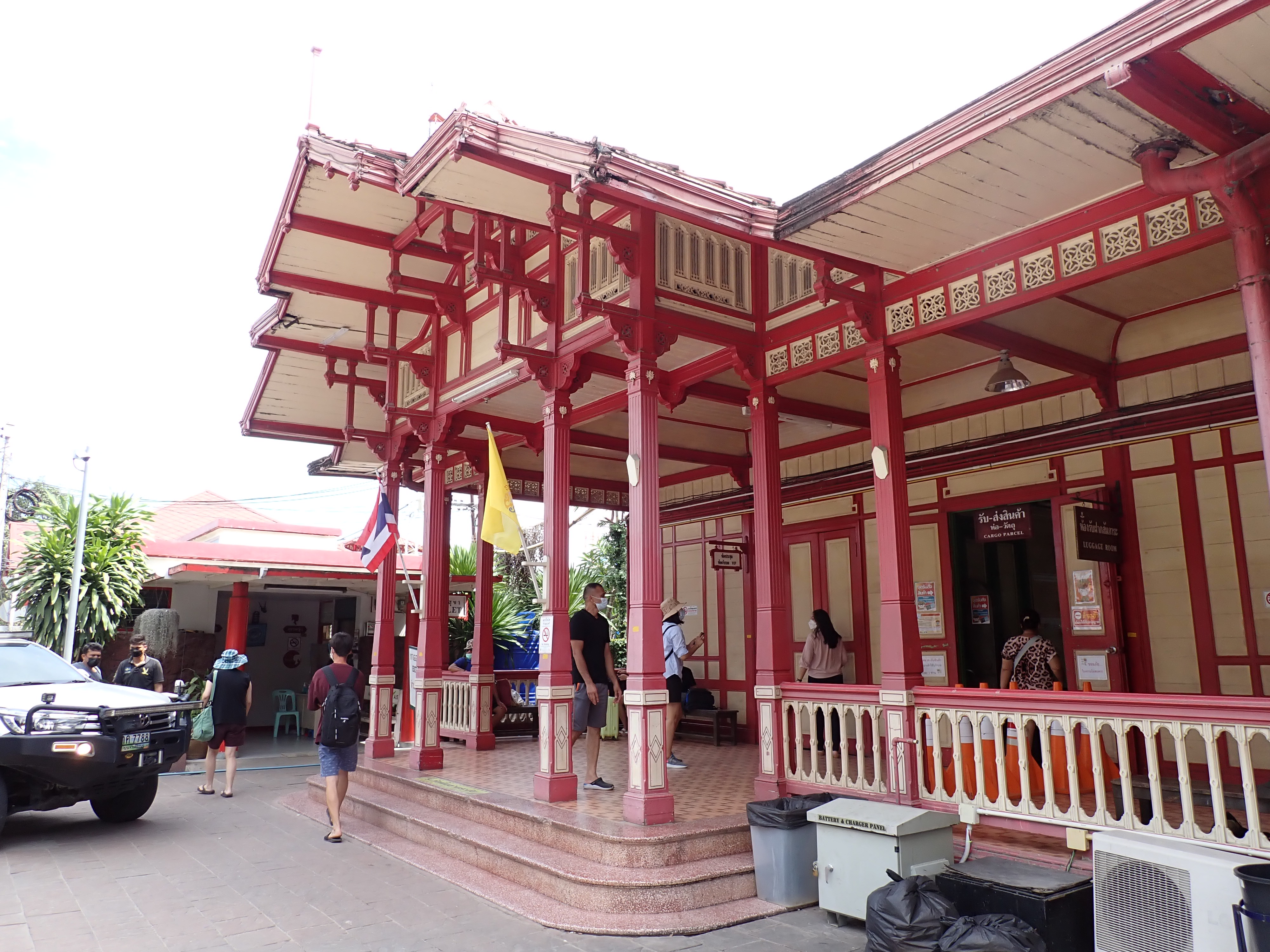 ホアンヒン駅の画像