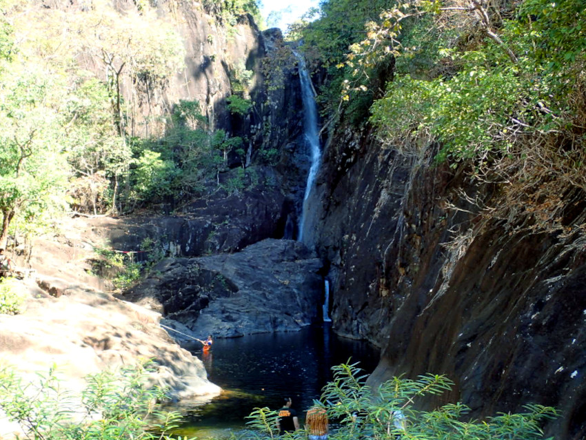 クローン・プルー滝（Klong Plu Waterfall）